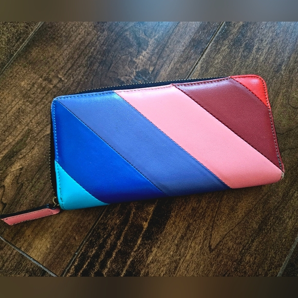 Kurt Geiger Rainbow Wallet - Picture 3 of 5